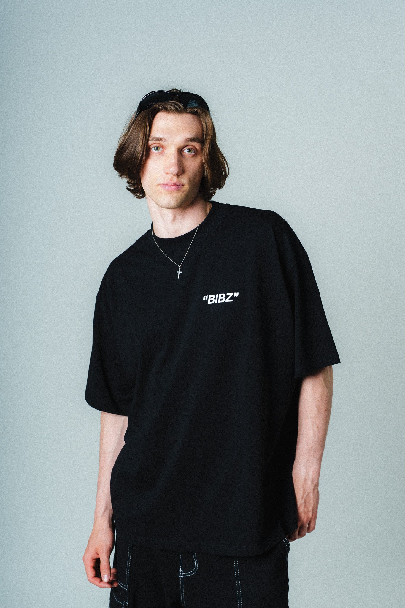 "VINE" BLACK T-SHIRT