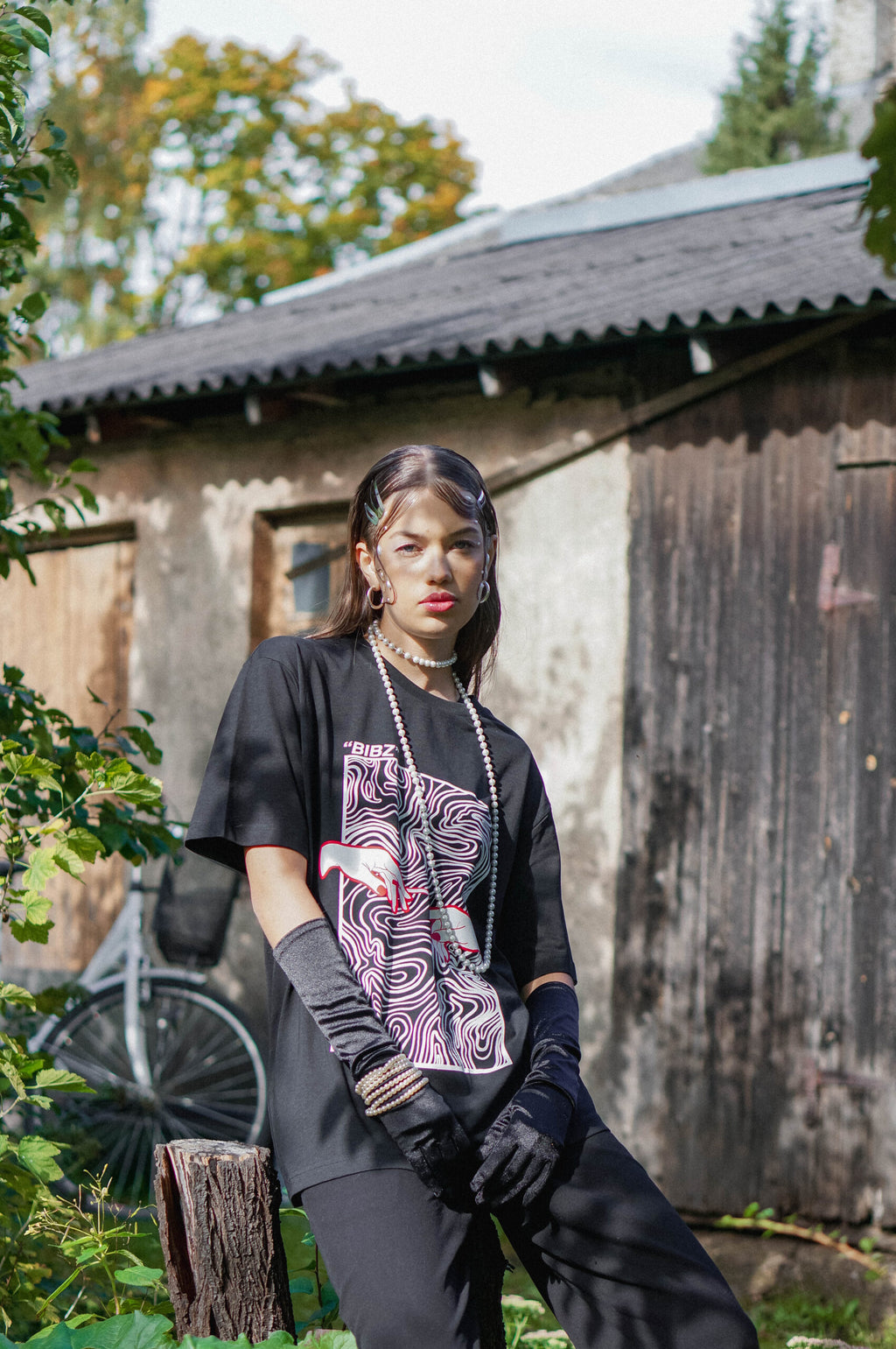 "CIG BREAK" T-SHIRT BLACK